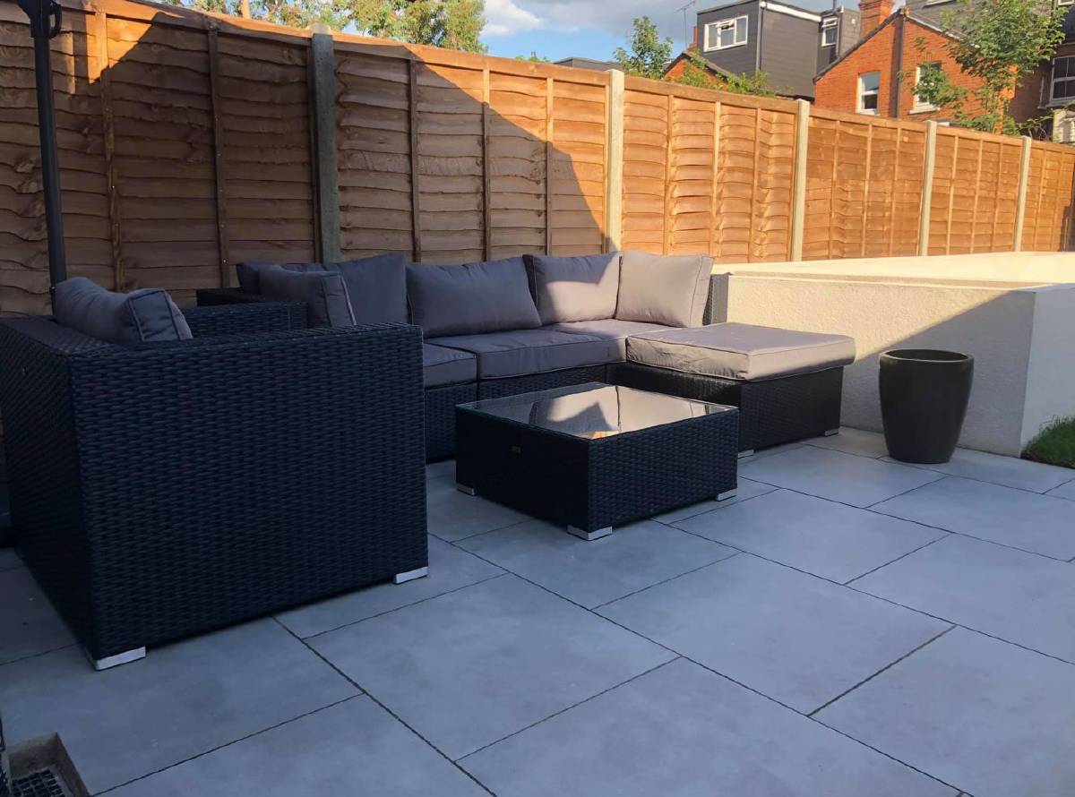Landscaping in Reading and Berkshire. Landscaping in Reading and Berkshire.